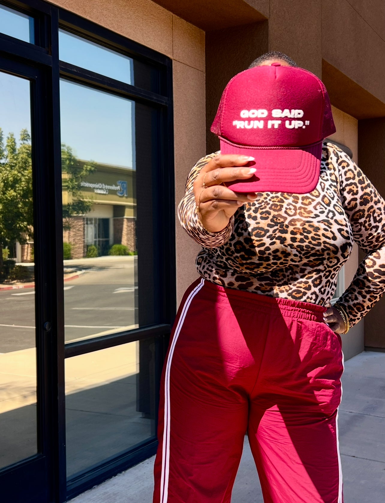 Maroon trucker hat