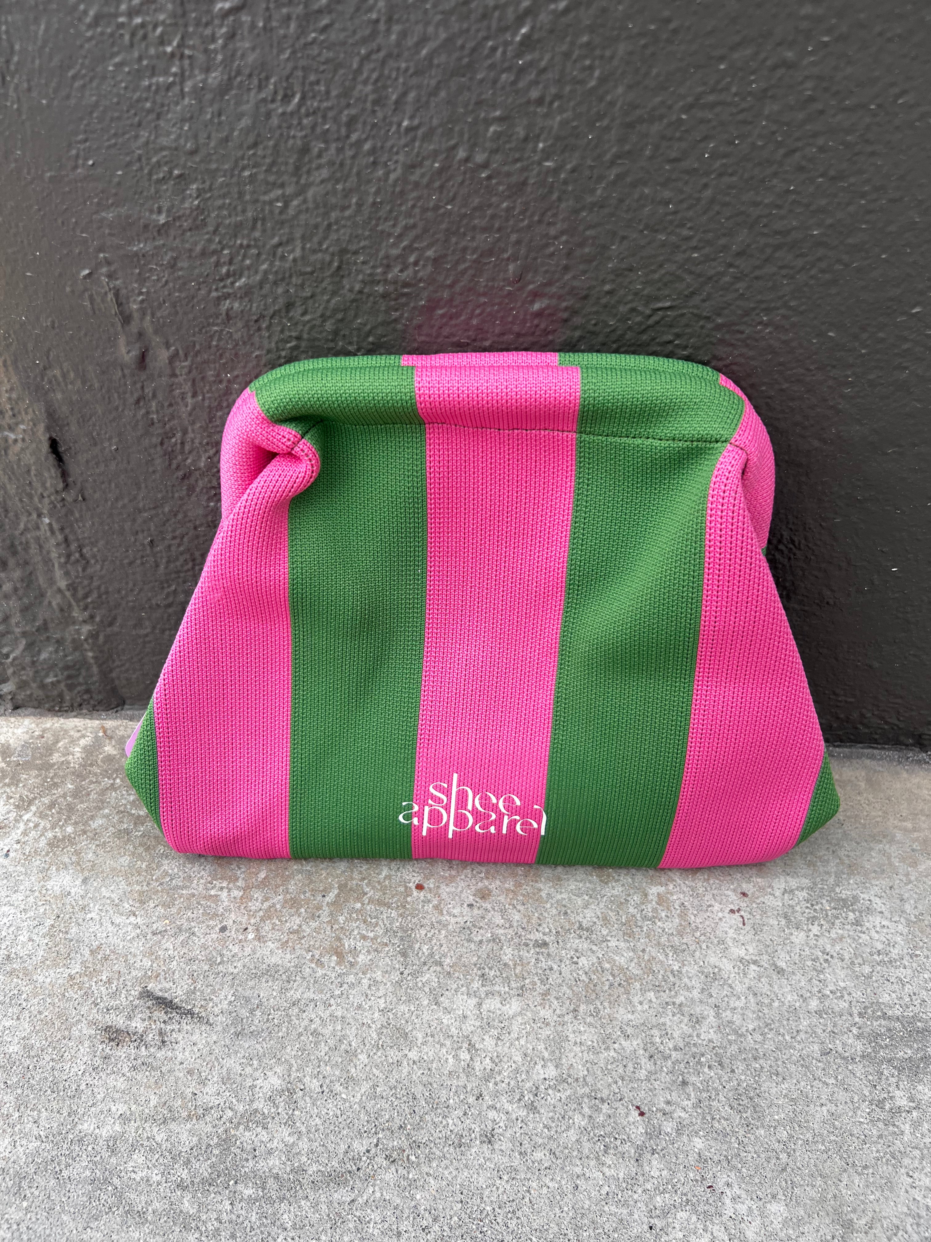 SheeApparel RICH GIRL ENERGY ONLY LARGE CLUTCH